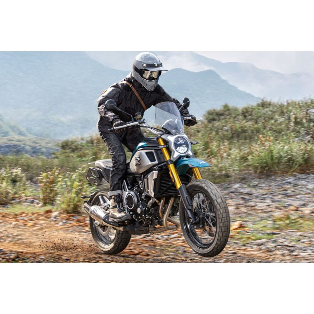 CFMOTO 700CL-X ADVENTURE
