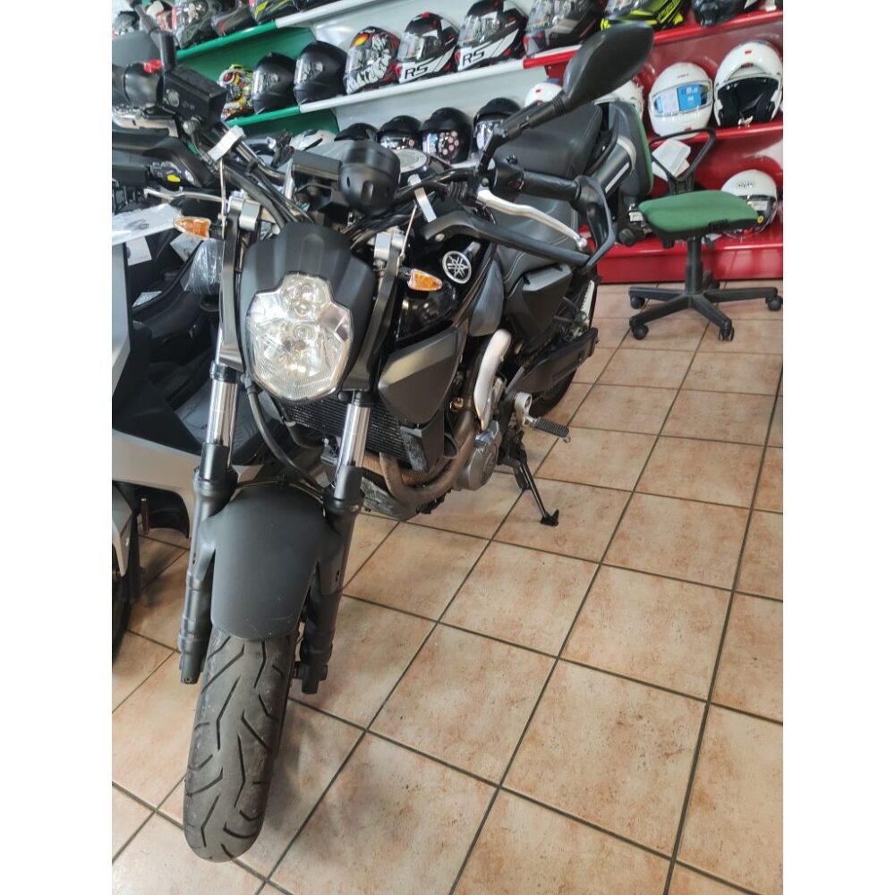 YAMAHA MT-03 650 del 2007