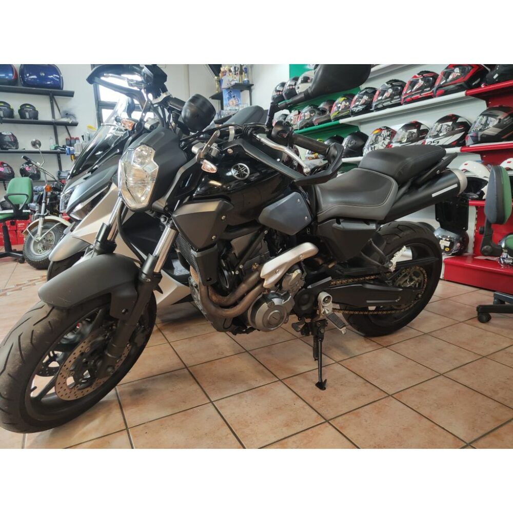 YAMAHA MT-03 650 del 2007
