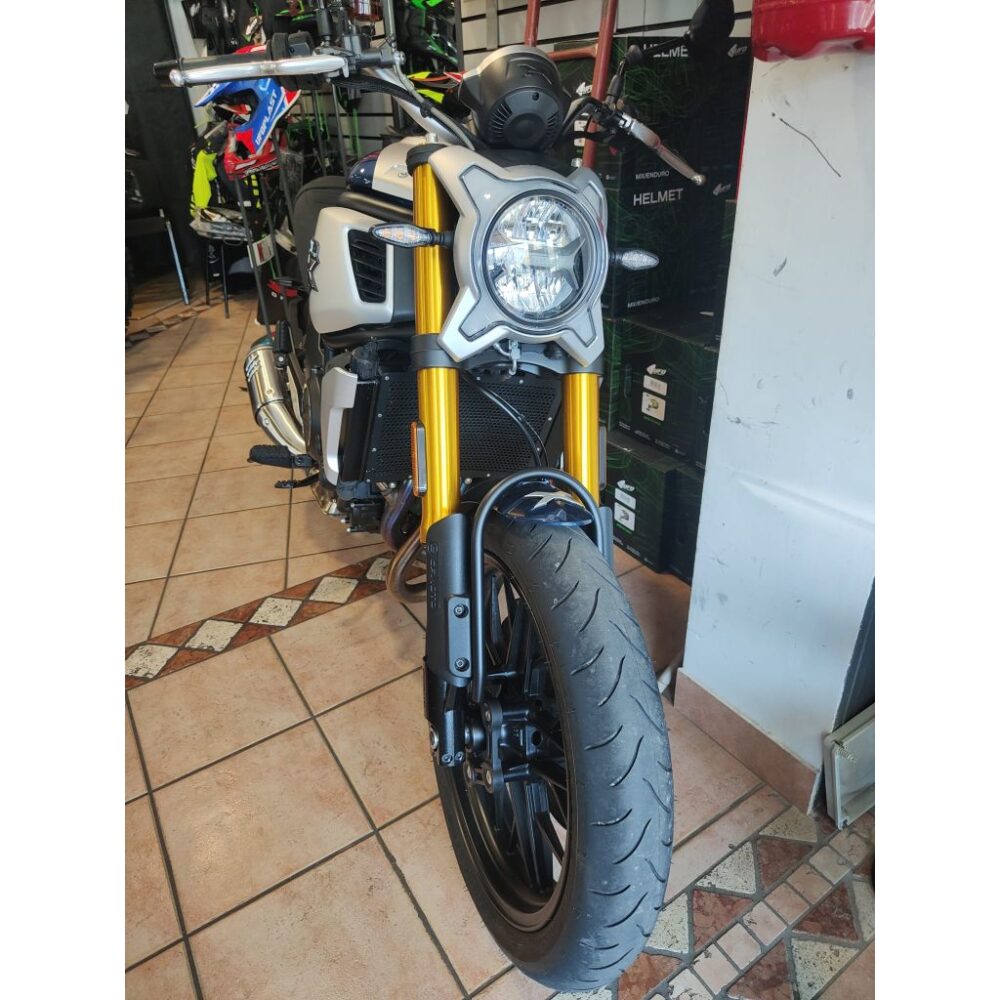 CFMOTO 700CL-X HERITAGE del 2023