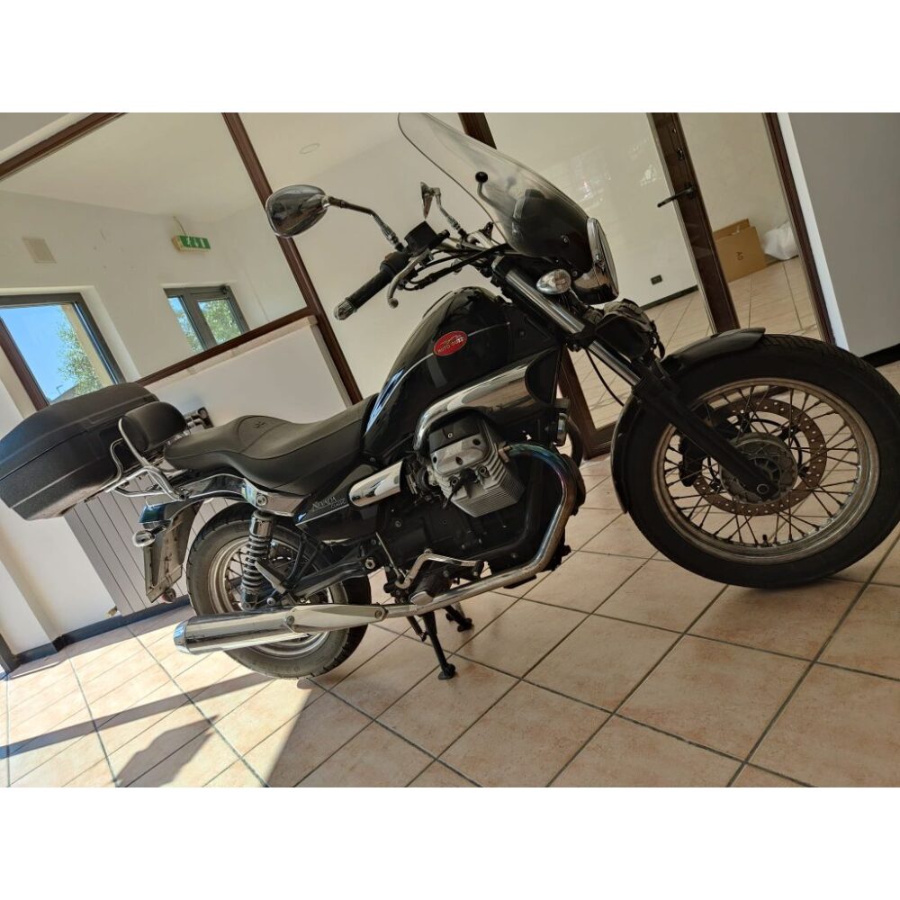 MOTO GUZZI NEVADA 750 DEL 2011