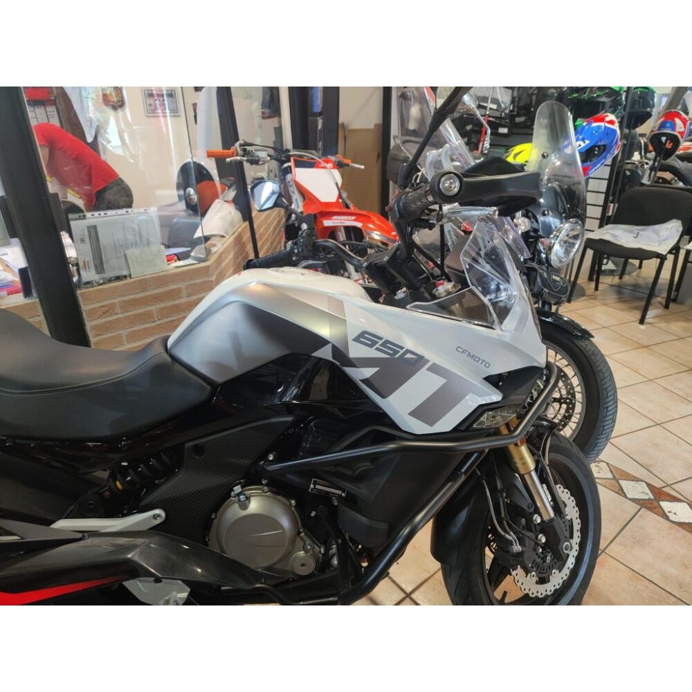 CFMOTO 650MT MULTITERRAIN del 2022