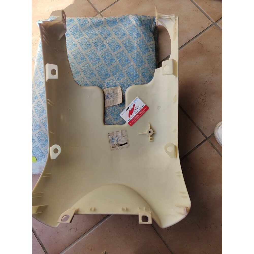 SPOILER PIAGGIO 4708005