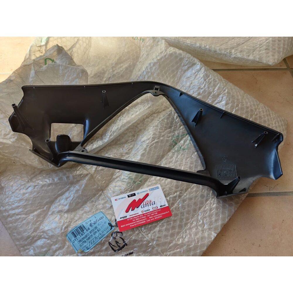 COPRIMANUBRIO ANTERIORE MALAGUTI F12 071.183.64