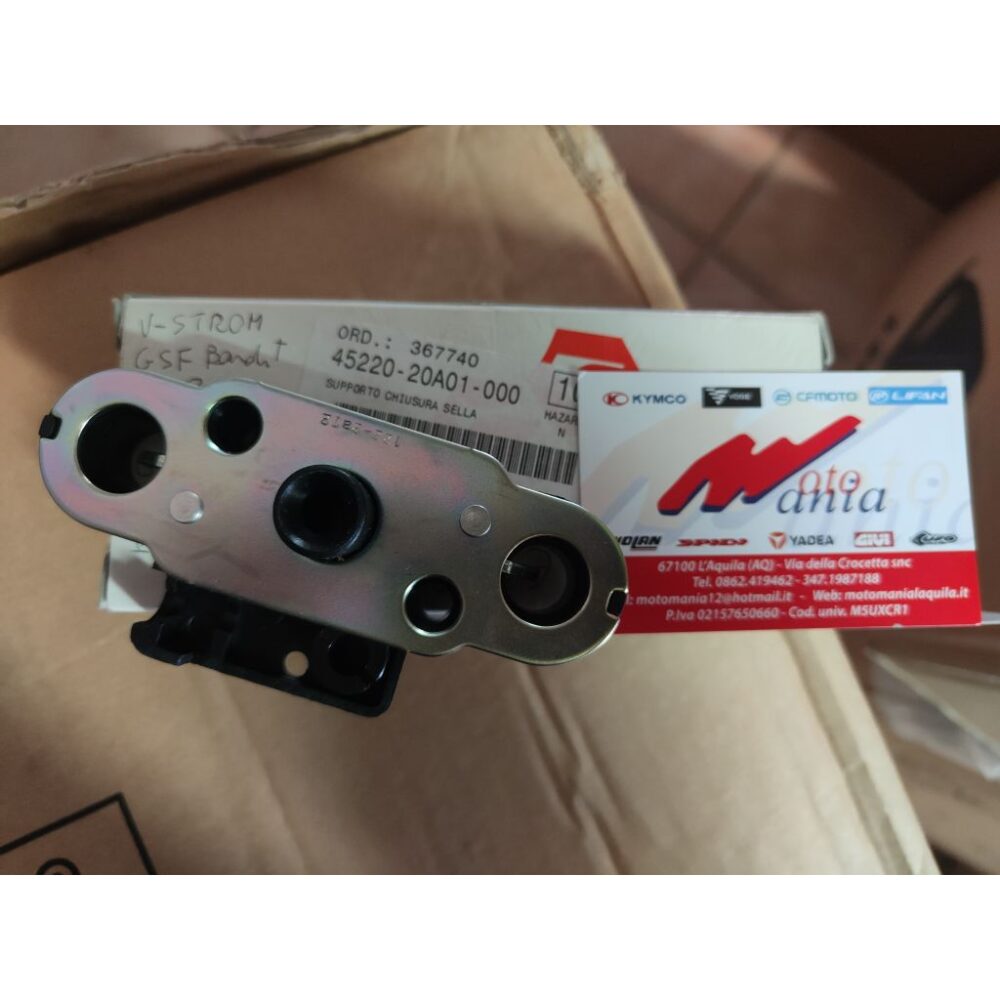 SUPPORTO CHIUSURA SELLA SUZUKI 45220-20A01