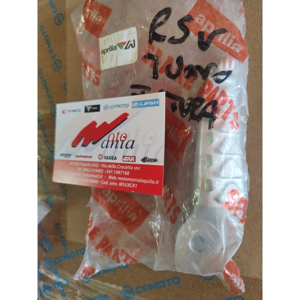 PEDANA DESTRA PILOTA APRILIA AP8146403
