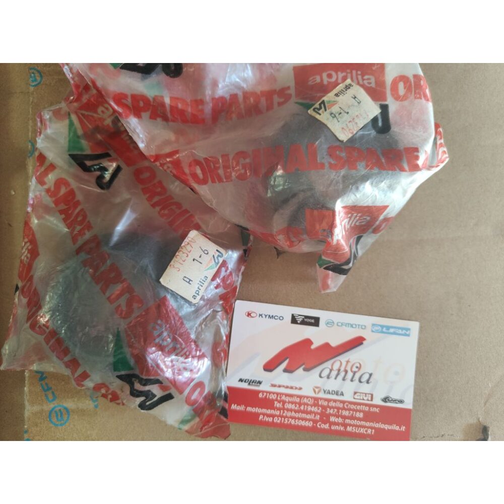 PARAPOLVERE ESTERNO CON DENTE APRILIA PEGASO AP8123290