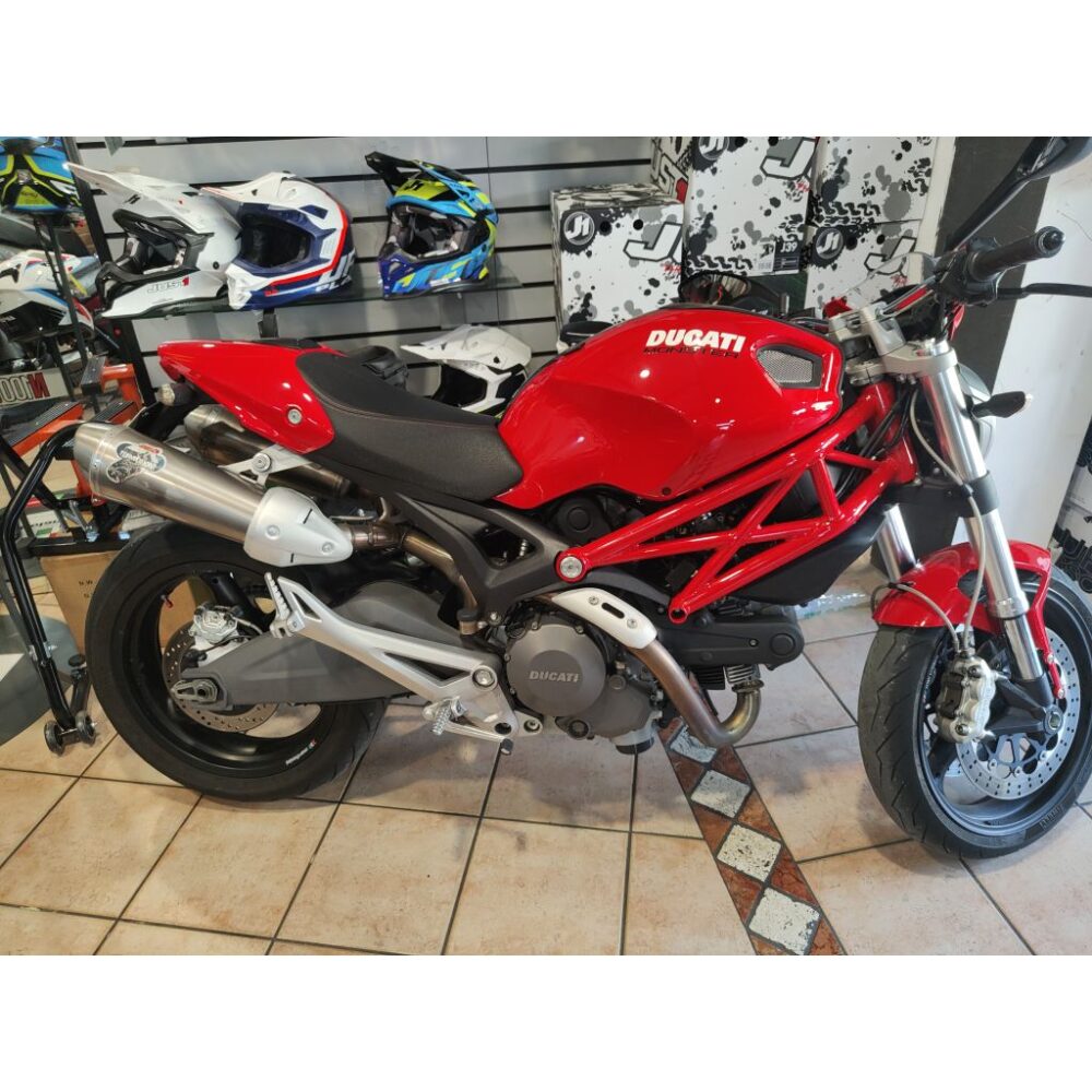 DUCATI MONSTER 696 DEL 2008