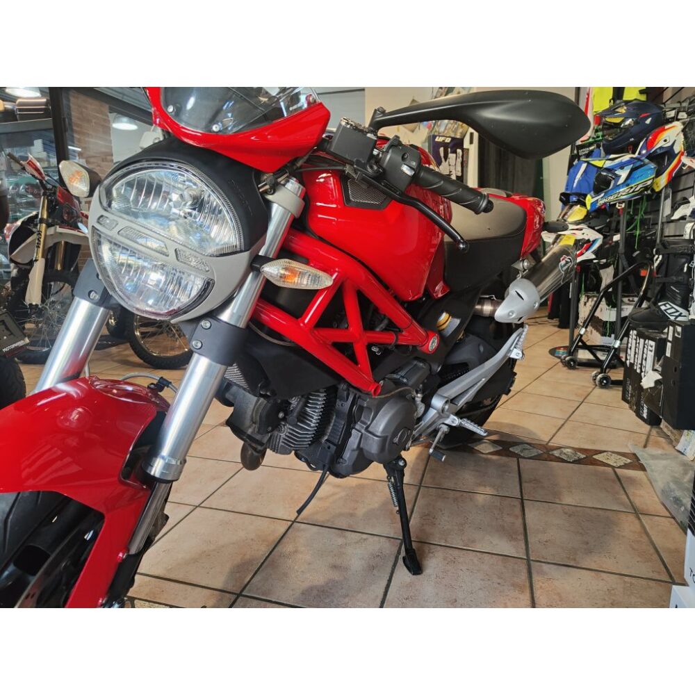 DUCATI MONSTER 696 DEL 2008