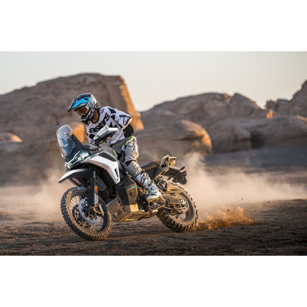 CFMOTO 1000MT-X